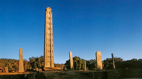  L'Érection de l'Obélisque d'Axoum: Un Monument à la Gloire d'un Roi Aksumite et Témoin Silencieux des Transformations Commerciales de l'Afrique Ancienne